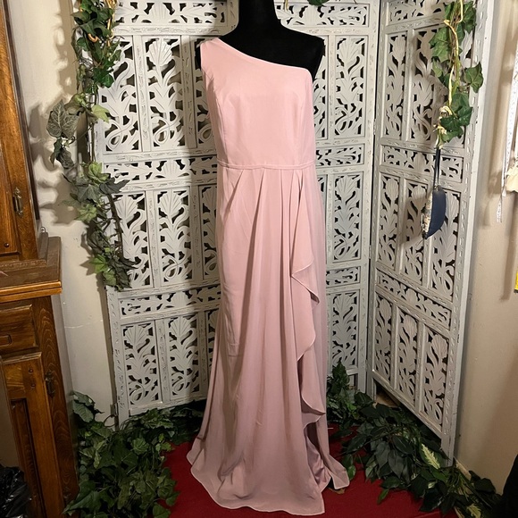 David's Bridal Dresses & Skirts - DAVID’S BRIDAL ESSENCE OF AMETHYST LAVENDER ONE SHOULDER FLOWY FORMAL DRESS